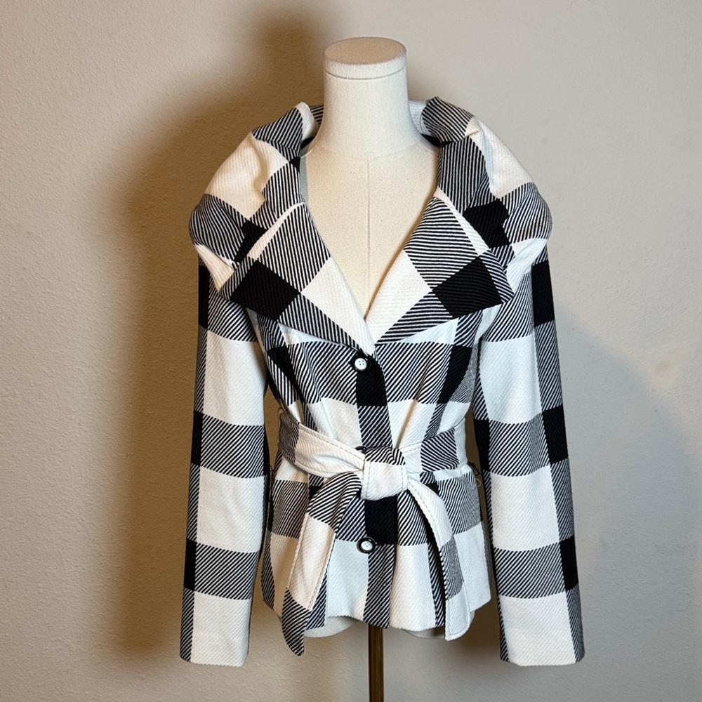 Joseph Ribkoff Plaid Black & White Statement Jacket size 8